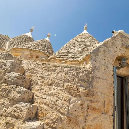 Trullo Bianco 오스투니
