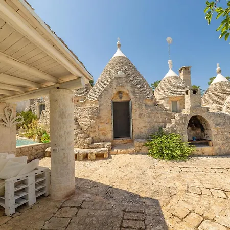Trullo Bianco 빌라 *