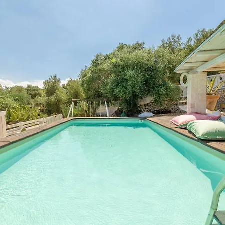 Villa Trullo Bianco