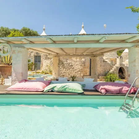 Villa Trullo Bianco